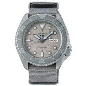 Reloj Seiko Seiko 5 SRPG61K1 Street Style Cement