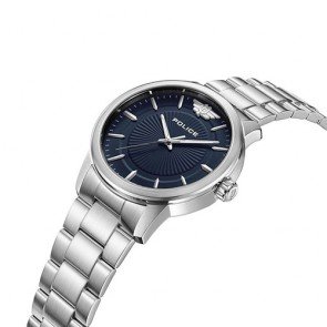 Police Watch Raho PEWJG2227404