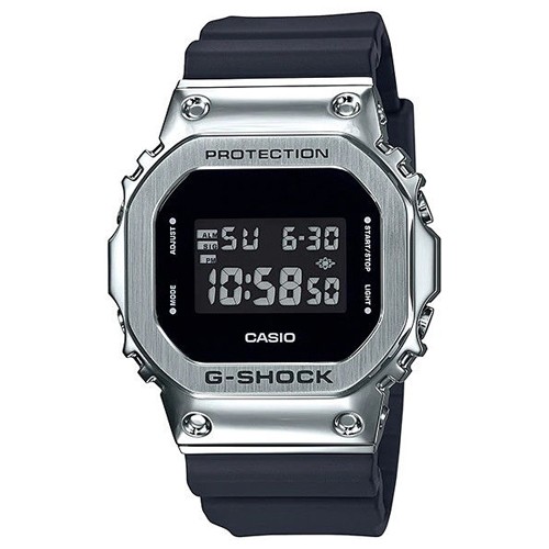 Montre Casio G-Shock GM-5600-1ER