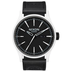 Reloj Nixon Star Wars A105SW2243 The Sentry Stormtrooper