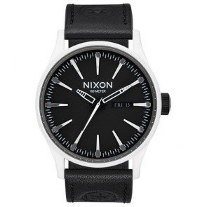 Montre Nixon Star Wars A105SW2243 The Sentry Stormtrooper